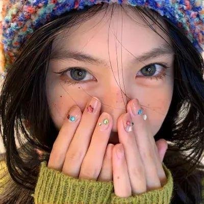 俏女怀春
